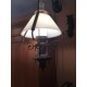 Alte, schöne Deckenlampe mit Glasschirm, Holz & Messing